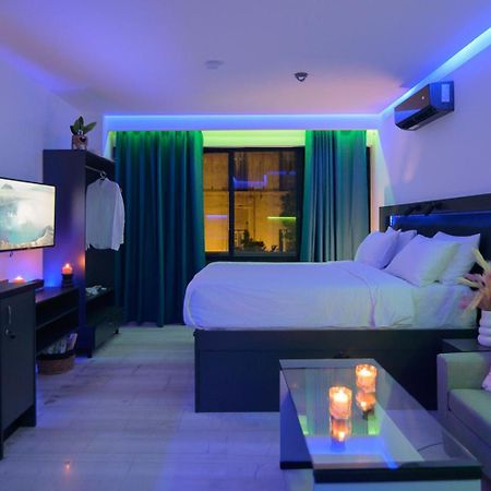 25 Dikaiosinis Ave. Appartement Iraklion Buitenkant foto