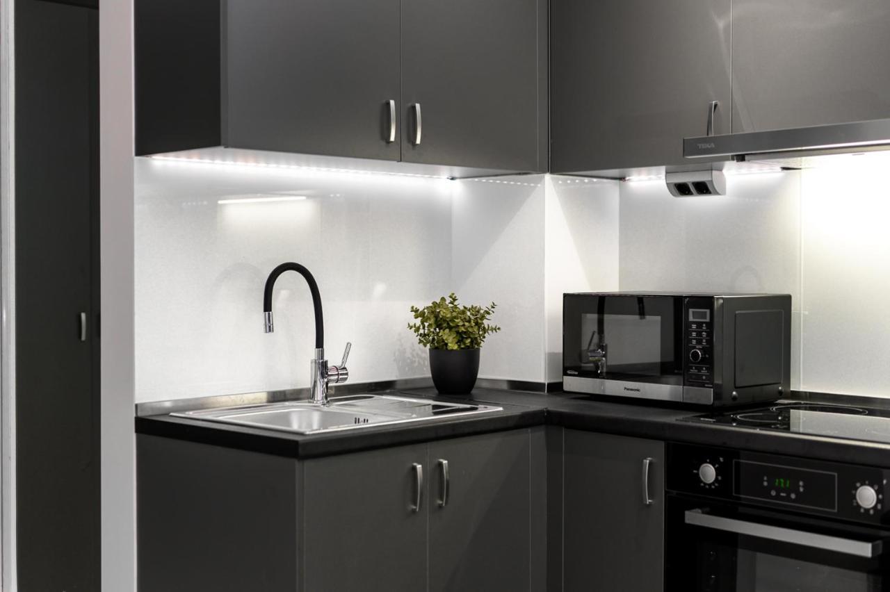 25 Dikaiosinis Ave. Appartement Iraklion Buitenkant foto