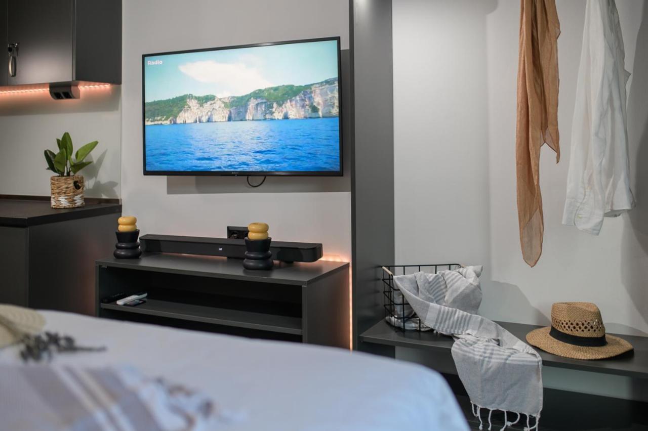 25 Dikaiosinis Ave. Appartement Iraklion Buitenkant foto