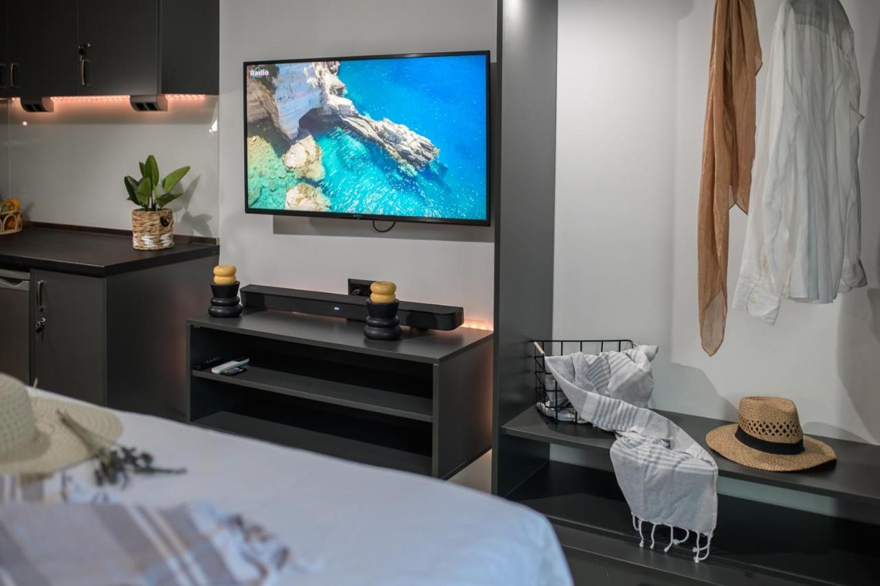 25 Dikaiosinis Ave. Appartement Iraklion Buitenkant foto