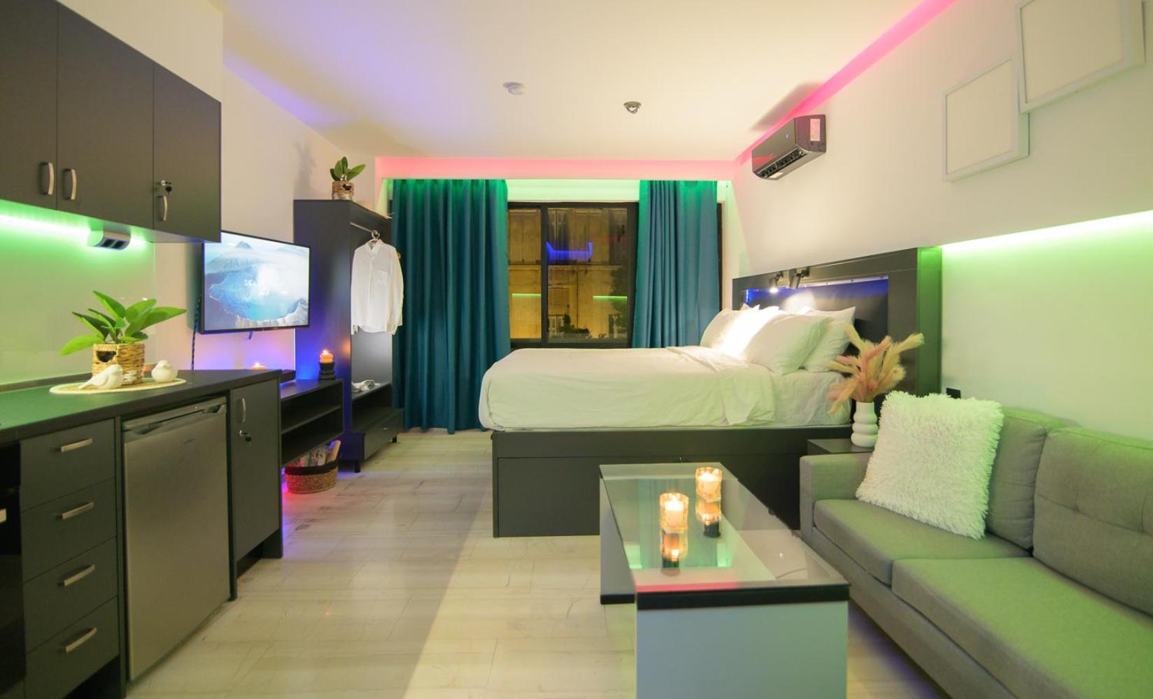 25 Dikaiosinis Ave. Appartement Iraklion Buitenkant foto