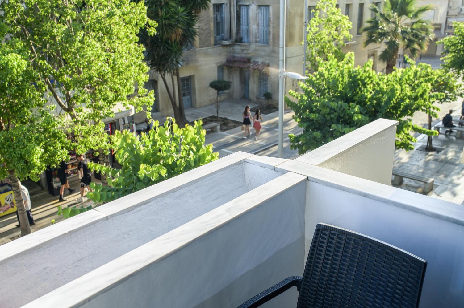 25 Dikaiosinis Ave. Appartement Iraklion Buitenkant foto